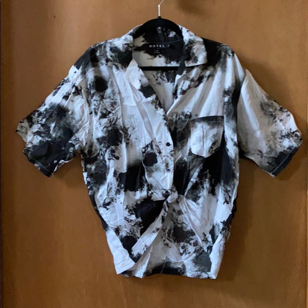 Motel tie dye top